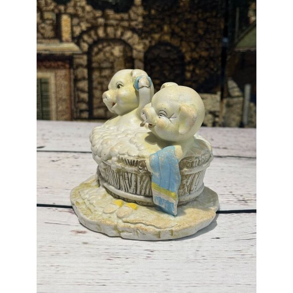 Vintage Ceramic 2 Pigs Sow And Boar Bubble Bath In Tub Figurine - Picture 5 of 7